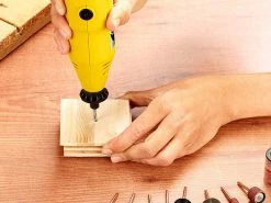 AGT Minibohrmaschine:Multifunktionswerkzeug, Variable Drehzahl, Transportkoffer, 233 Teile 10 AGT Minibohrmaschine:Multifunktionswerkzeug, Variable Drehzahl, Transportkoffer, 233 Teile -Infactory shop nx5003 4